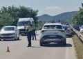 Aksident me tre të plagosur në aksin Pogradec-Lin, një person bllokohet brenda mjetit