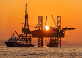 Tensionet SHBA-Iran ndikojnë tregjet, nafta arrin 97 dollarë për fuçi