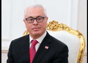 Shqiptarët nuk duhet t’i kundërshtojnë investimet amerikane në trojet shqiptare