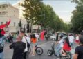 Protestuesit bllokojnë kryqëzimin te ish-hotel “Dajti”, automjetet detyrohen të kthehen pas