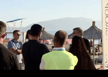 Zaptimi i plazheve publike/ Gjobiten 2 subjekte në Vlorë, Gonxhja: Zero tolerancë, monitorim në të gjithë territorin