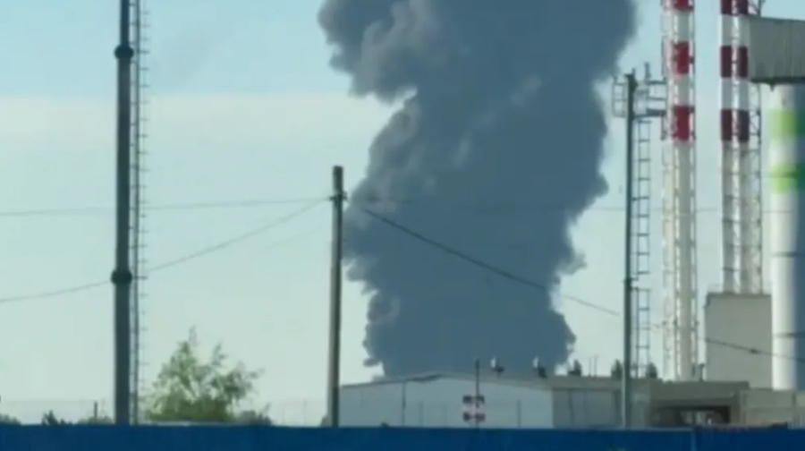 Rusia në alarm  Ukraina sulmon Shën Petersburgun me qindra dronë