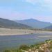 Gjendjet i pajetë një person në lumin Mat, dyshohet të jetë ish-oficeri Gardës! Autoritetet vijojnë hetimet