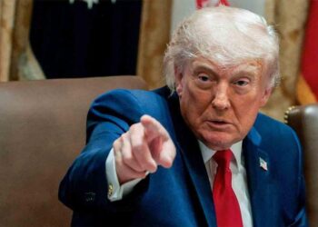Tensione të reja SHBA-Iran! Trump: Duhet t’i përgjigjemi sulmit ndaj helikopterit Apache