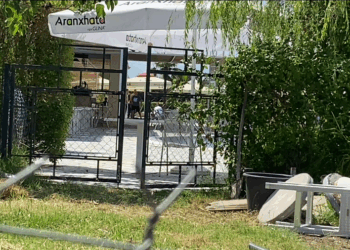 I mituri humbi jetën në pishinë, arrestohet pronari i kompleksit në Gjirokastër, shoqërohen 7 persona