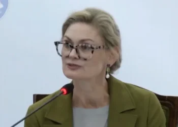 Një ditë pas vendimit të DASH për Berishën, VanHorn në Kryesinë e Kuvendit