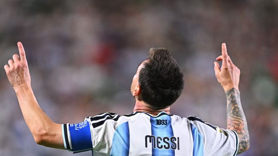 Argjentinë Algjeri 3 0  Messi arrin rekordin e Miroslav Klose