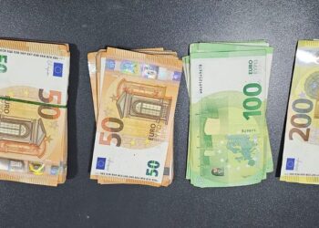 Sekuestrohen 19,000 euro të padeklaruara në Portin e Durrësit