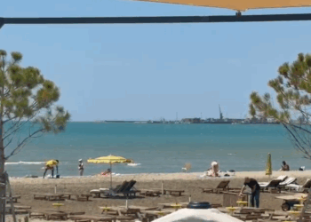 Durrës/ Mbytet në det një 50-vjeçar