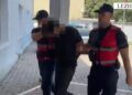 Tentoi të vriste nënën e bashkëjetueses duke e përplasur me makinë, arrestohet 28-vjeçari në Lezhë