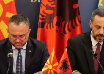 Shqipëri-Maqedoni e Veriut, arrihet marrëveshja “One Stop” për lehtësimin e kalimit kufitar