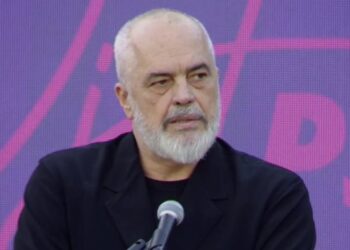 “Nuk ju kam tradhtuar dhe nuk do e bëj kurrë!”, Rama flet nga Berati për çështjen e Zvërnecit