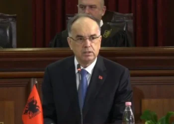 Ngjarja e rëndë në Maliq, reagon Presidenti Begaj: I shpreh ngushëllime familjes së efektivit që humbi jetën