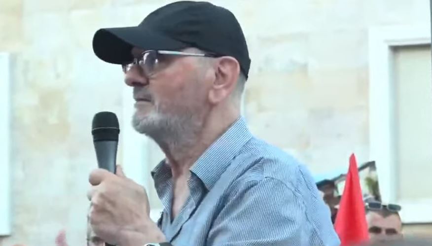  Shqipëria nuk është në shitje   aktori Mehdi Malkaj flet nga protesta  Atdheu është pronë e shqiptarëve
