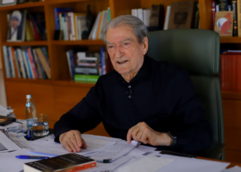 Zvërneci, Berisha: Kurth i Ramës. Zona në hetim prej një viti për korrupsion dhe krim të organizuar