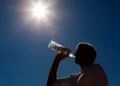 Diell dhe temperatura të larta, parashikimi i motit për këtë të hënë