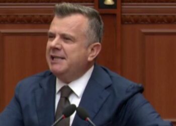 PD njoftoi heqjen e non gratës për Berishën, Balla: Vështirë të hiqet, po e shisni si fitore të protestës