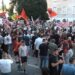 Protestuesit i përgatisin Ramës shkresën e dorëheqjes në ditën e 13-të