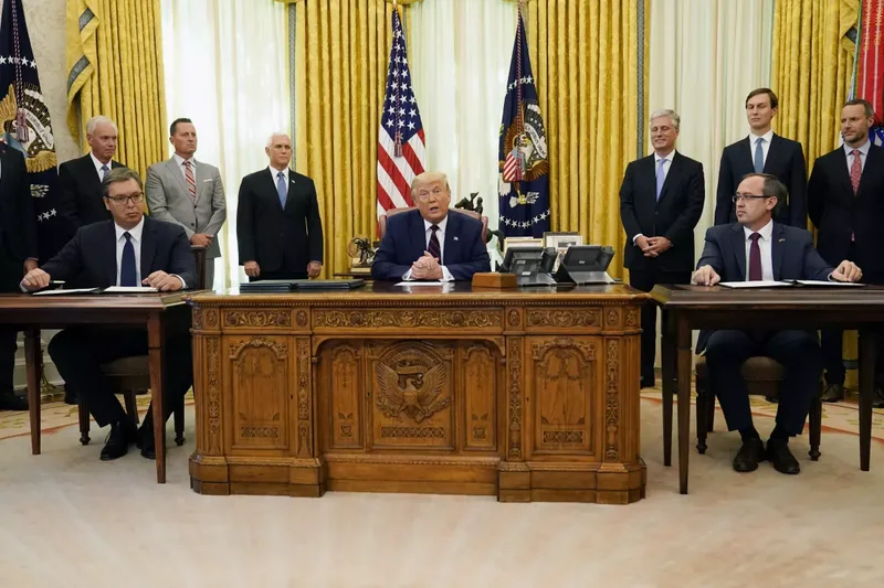 vucic-thirrje-trumpit-per-marreveshjen-e-uashingtonit