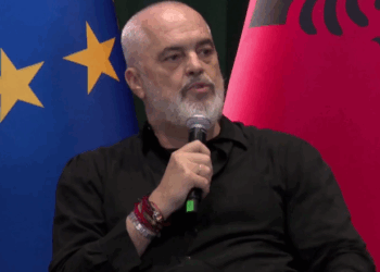 “Ishujt po u shiten oligarkëve”, Rama sfidon protestuesit: Ku janë provat?