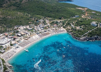 Tragjike në Jalë, 74-vjeçari gjendet i vdekur në hotel, dyshohet se goditi kokën kur…