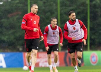 Sot Shqipëria pret Luksemburgun në “Air Albania”, Maran gati për ndryshime në formacion