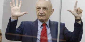 Procesi ndaj Metës dhe Kryemadhit/ Avokati kërkon në gjyq Ramën dhe 150 dëshmitarë të tjerë