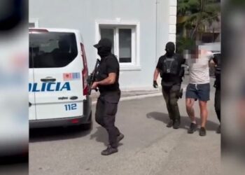 Fshihej në Shëngjin, arrestohet 22-vjeçari i kërkuar nga Spanja për tentativë vrasjeje