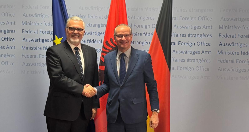 Pas IBAR it  Berlini konfirmon mbështetjen për Shqipërinë  Gogu  Reforma hyn në fazën e rezultateve