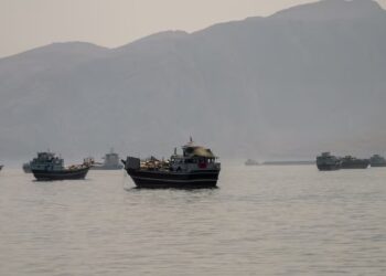 SHBA reagon sërish: Irani nuk e kontrollon Ngushticën e Hormuzit