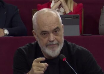 “Ç’më duhet mua karrigia?”, projekti në Zvërnec, Rama: Si mund të jenë mediat greke aleatët tuaj për mjedisin?