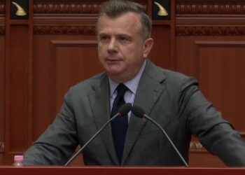“PS nuk e mund dot askush”, Balla: Pas protestës ka aktorë të huaj dhe interesa që synojnë të dëmtojnë Shqipërinë