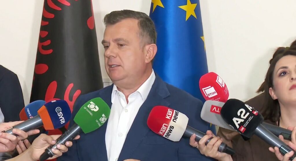Kërkesa për mocion me debat për protestat  Balla  S e njohim PD si përfaqësuese të tyre