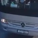 “Ju sfidoj, ç’do thoni tani?”, deputeti i PS nxjerr foton e autobusit nga Greqia në protestën e Zvërnecit