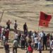 Ndërtimi i resortit në Rrjoll, banorët shembin rrethimin metalik dhe futen në kantier, përplasje me policinë