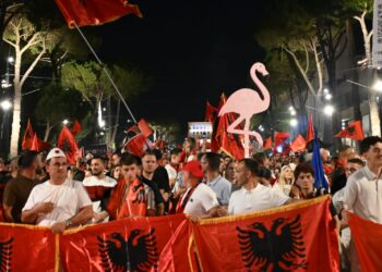 AGSH ngre alarmin për sigurinë e gazetarëve në protesta, kërkon masa nga Policia e Shtetit