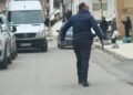 Lirohet polici që i dha celularin Veliajt gjatë transferimit në burg