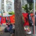 Protesta kthehet në biznes! Ja çfarë po ndodh në qendër të Tiranës (VIDEO)