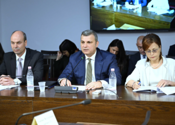 Sejko raporton në Komisionin e Ekonomisë: 166 mijë transaksione SEPA në një tremujor, 2.2 mld euro vlerë
