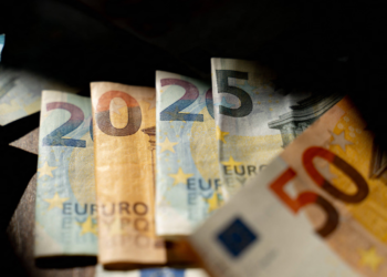 Shkatërrohet “banka sekrete” e krimit në Itali, 41 të arrestuar, qindra milionë euro të trafikut të drogës dhe rrjete shqiptare nën hetim