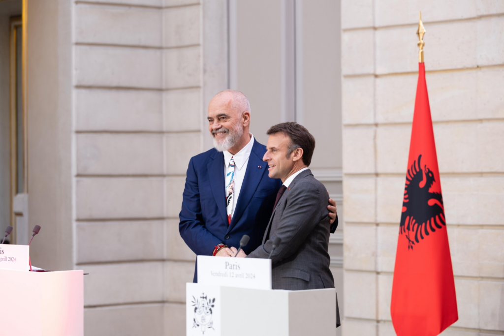 Rama vizitë në Francë  pritet takimi me presidentin Macron