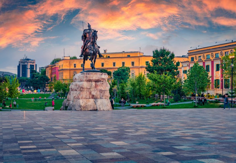  Wom Travel  për Shqipërinë  Jo vetëm Ksamili  Një vend plot histori  natyrë dhe shije