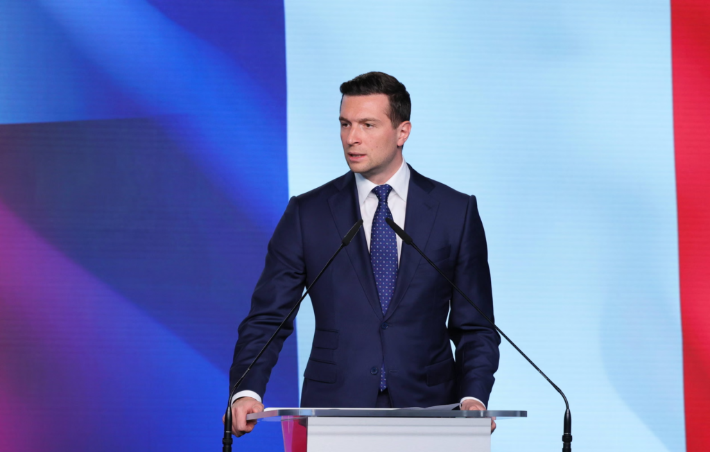 Studimi  Gati 1 në 4 europianë voton për partitë e ekstremit të djathtë  mbështetja në nivel rekord