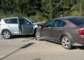 Aksident i dyfishtë në Dhërmi, 4 persona mbeten të plagosur nga përplasja e dy makinave