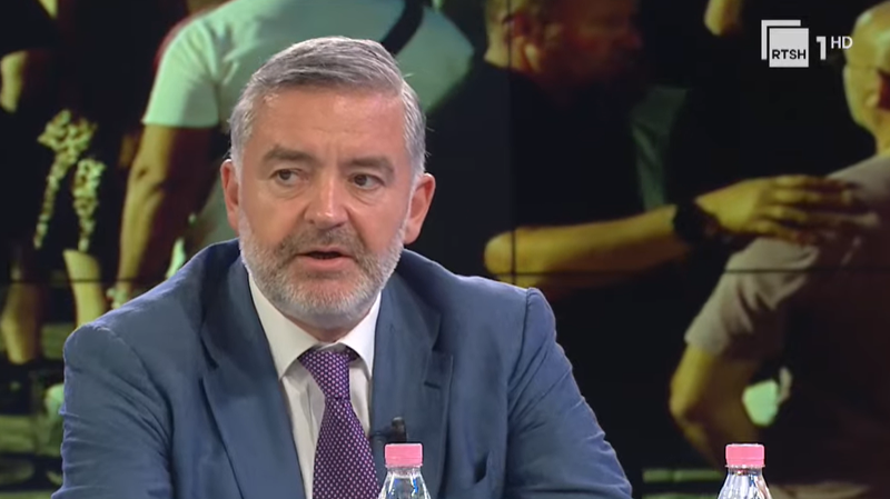  Protesta nuk ka një zë publik   Blendi Klosi  S po artikulohet se çfarë kërkohet  vuajnë nga mungesa e një mesazhi të qartë