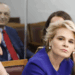 Monika Kryemadhi gjobitet me 10 mijë lekë, sulmoi gazetarin Zhilla në sallën e gjyqit