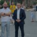 FOTOLAJM / Deputeti i PD shfaqet në protestën ku kërkohet “Berisha në burg”!