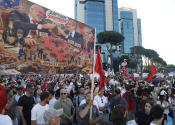 Avokati: PD e urren protestën, sepse ajo nxjerr në pah dështimin e opozitës