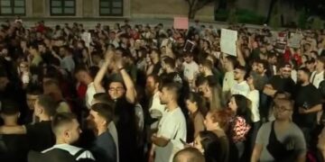 Protestuesit rikthehen në rrugë të shtunën, tubime për Zvërnecin në disa qytete!