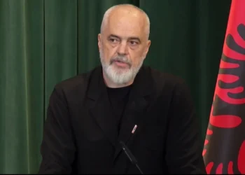 Protestat për Zvërnecin/ Rama i përgjigjet zëdhënësit të Ministrisë së Jashtme iraniane: Nuk keni pikën e turpit!
